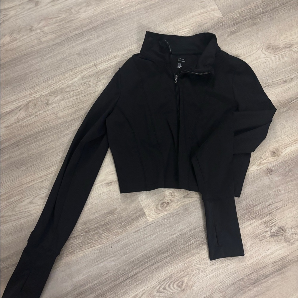 Black Zip-Up Tight Stretchy Cropped Jacket Workout Gilly Hicks